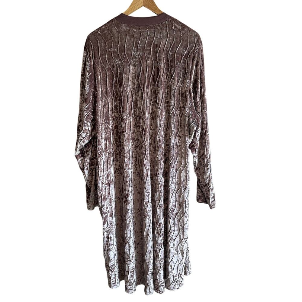LOGO Lavish by Lori Goldstein Textured Velvet Duster Topper 3X Purple, pink gray - Picture 6 of 9